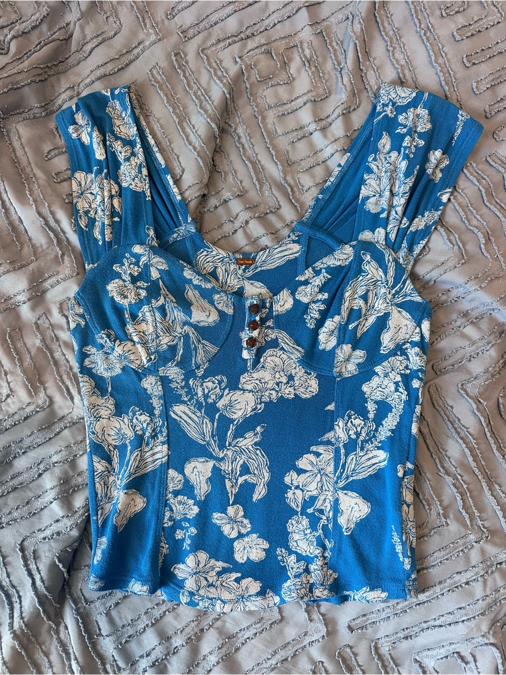 Free People Blue Floral Sweetheart Crop Top fits medium!